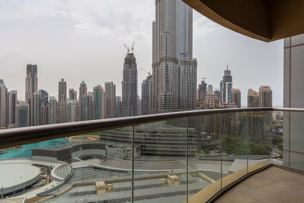 Westminster Dubai Mall Екстериор снимка View of the Dubai skyline from the 122nd floor of the Burj Khalifa