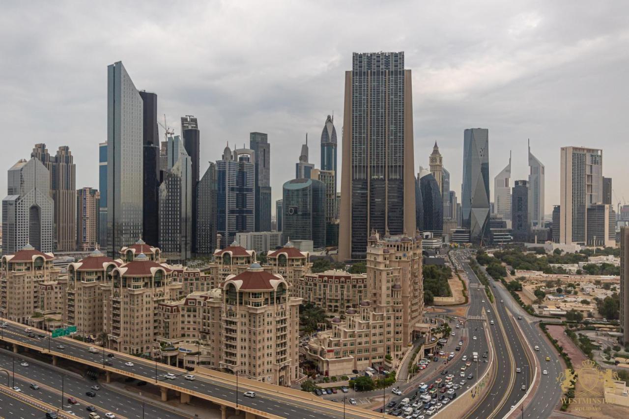 Westminster Dubai Mall Екстериор снимка Abu Dhabi skyline